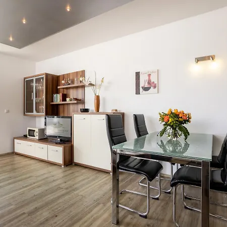 Hafenresidenz Alter Speicher Lauterbach